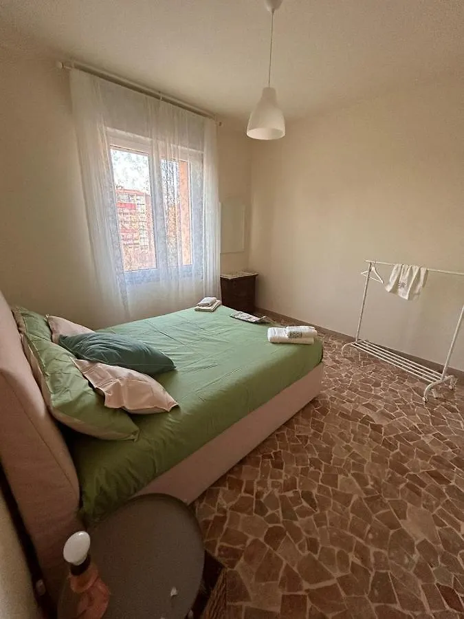 Bed & Breakfast Camere In Appartamento Condiviso Vista San Luca Bologna Italy